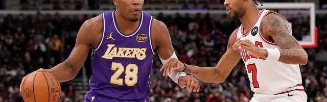 AIYOUXI-八村垒满血复活轰23分！无愧詹皇东契奇绝配