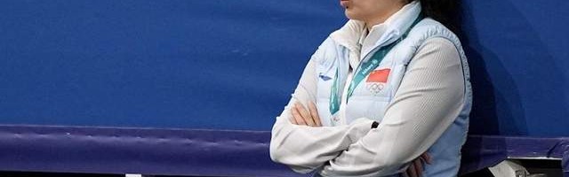 爱游戏官网-张晶世锦赛未能救赎，王濛力倡全面改革，短道主帅民意所向已清晰|冬奥会|中国队|中国短道速滑队|米兰冬奥会|王蒙_新浪体育_新浪新闻