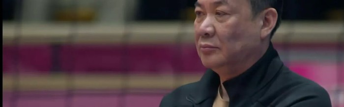 上海一队摆烂但青年队闪光！蔡斌只会一套阵容，不如张磊灵活用人|女排|上海女排|仲慧|执教|郎平_新浪体育_新浪新闻